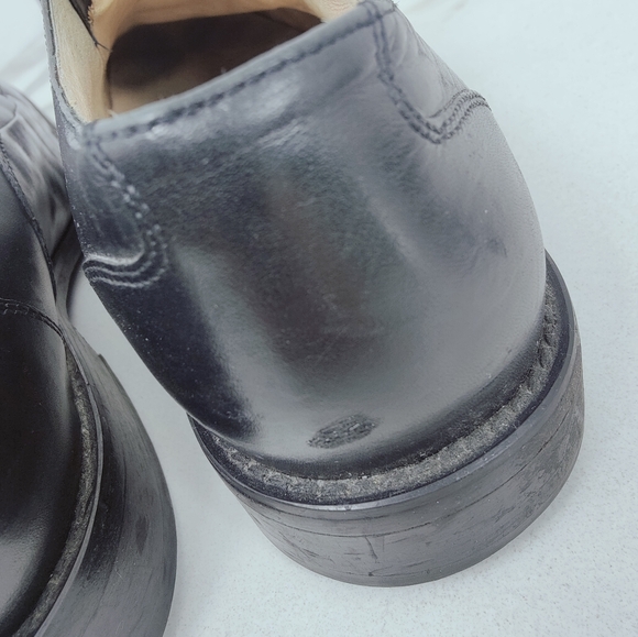 Kenneth Cole New York Pull Ahead Black Leather Apron Toe Pull On Loafers, 10.5 main image 10
